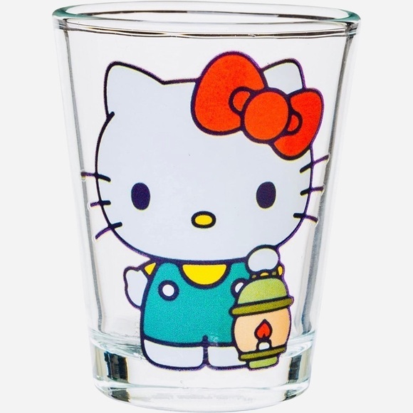 Silver Buffalo Hello Kitty Mini Shot Glass Set 1.5 Oz - Picture 2 of 8